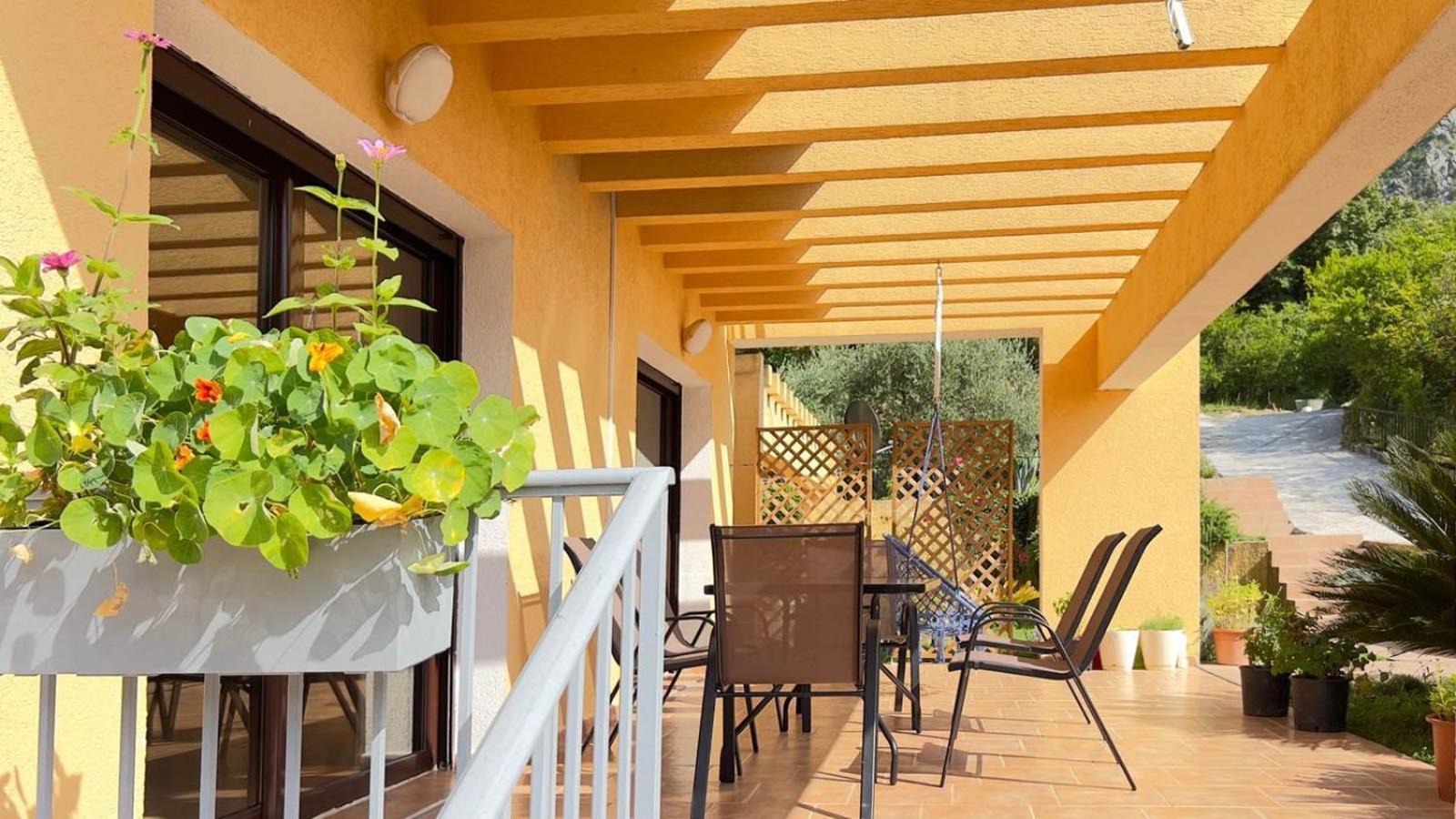 Villa Risan Apartments מראה חיצוני תמונה