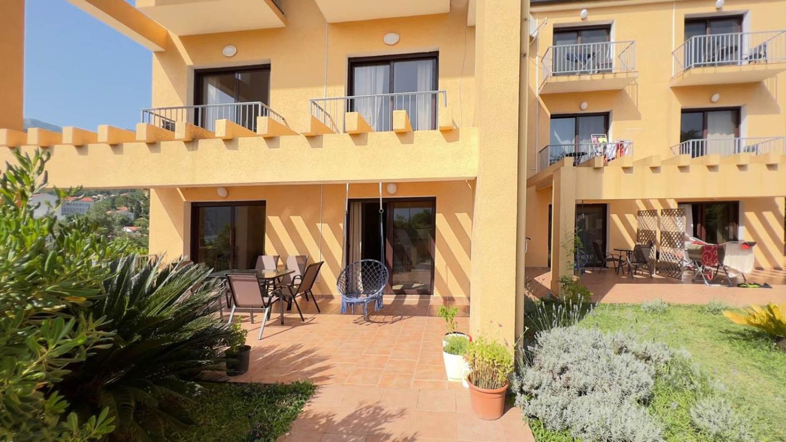 Villa Risan Apartments מראה חיצוני תמונה