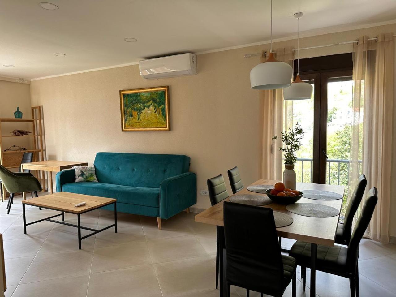 Villa Risan Apartments מראה חיצוני תמונה
