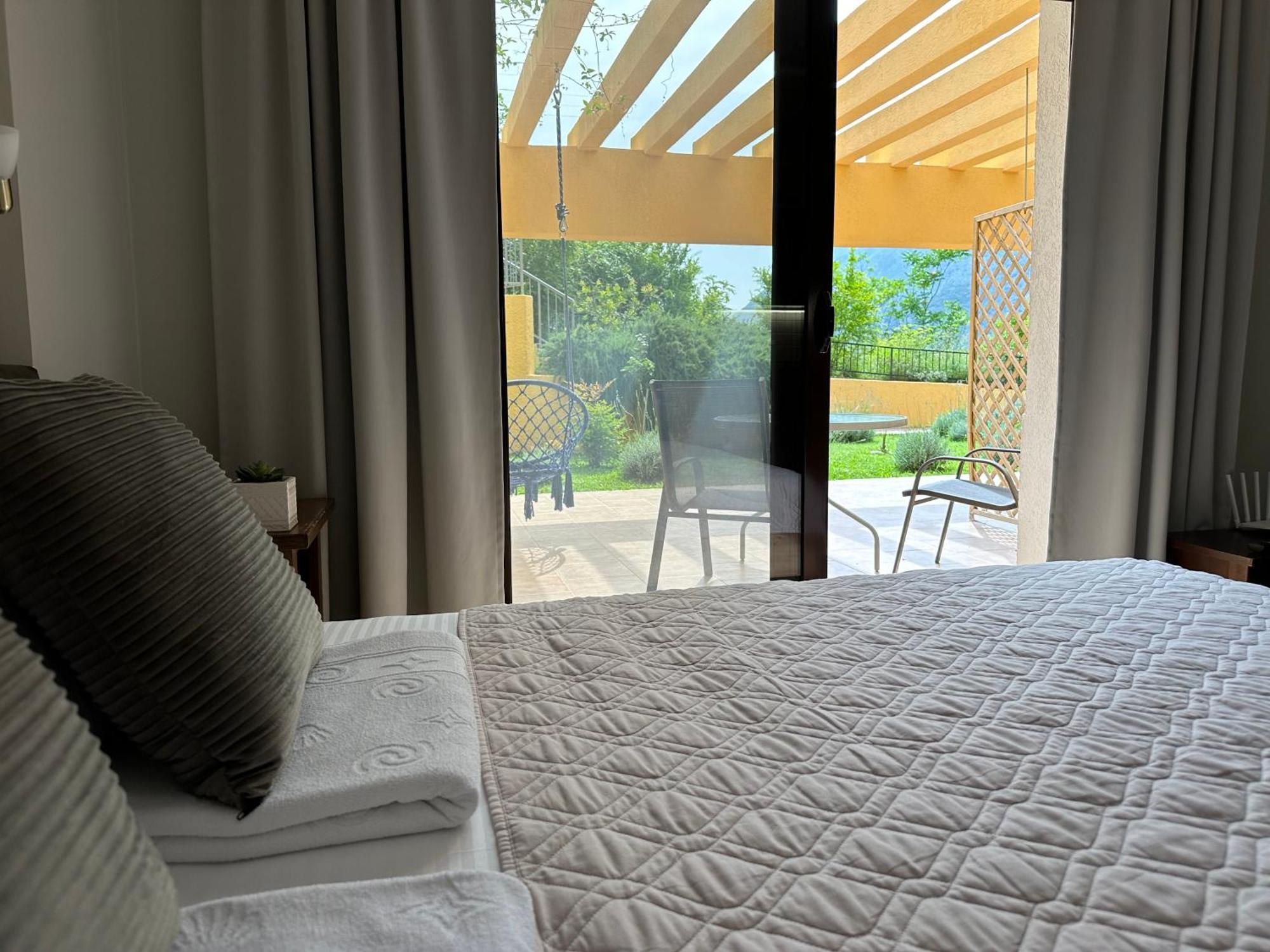 Villa Risan Apartments מראה חיצוני תמונה