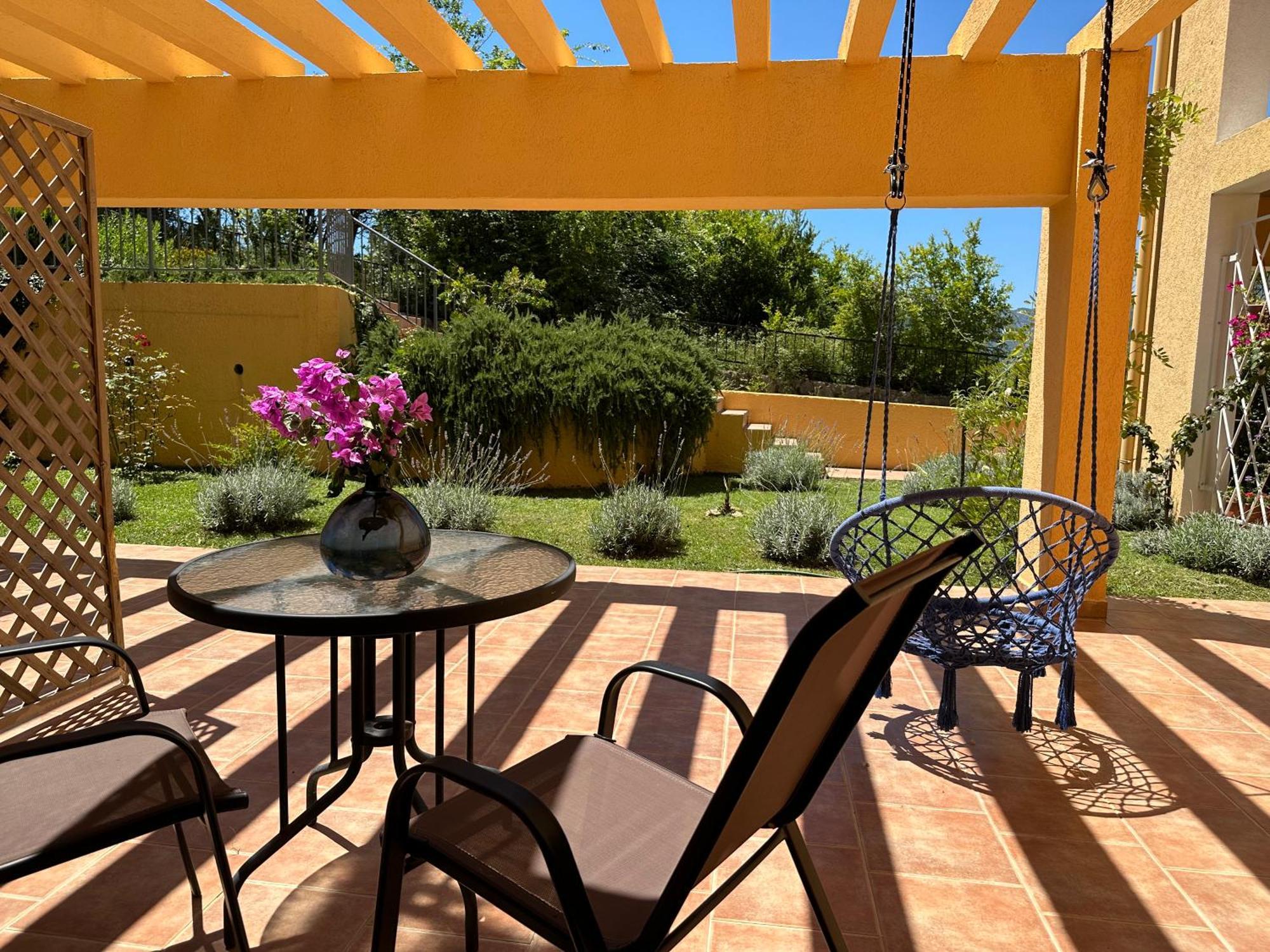Villa Risan Apartments מראה חיצוני תמונה