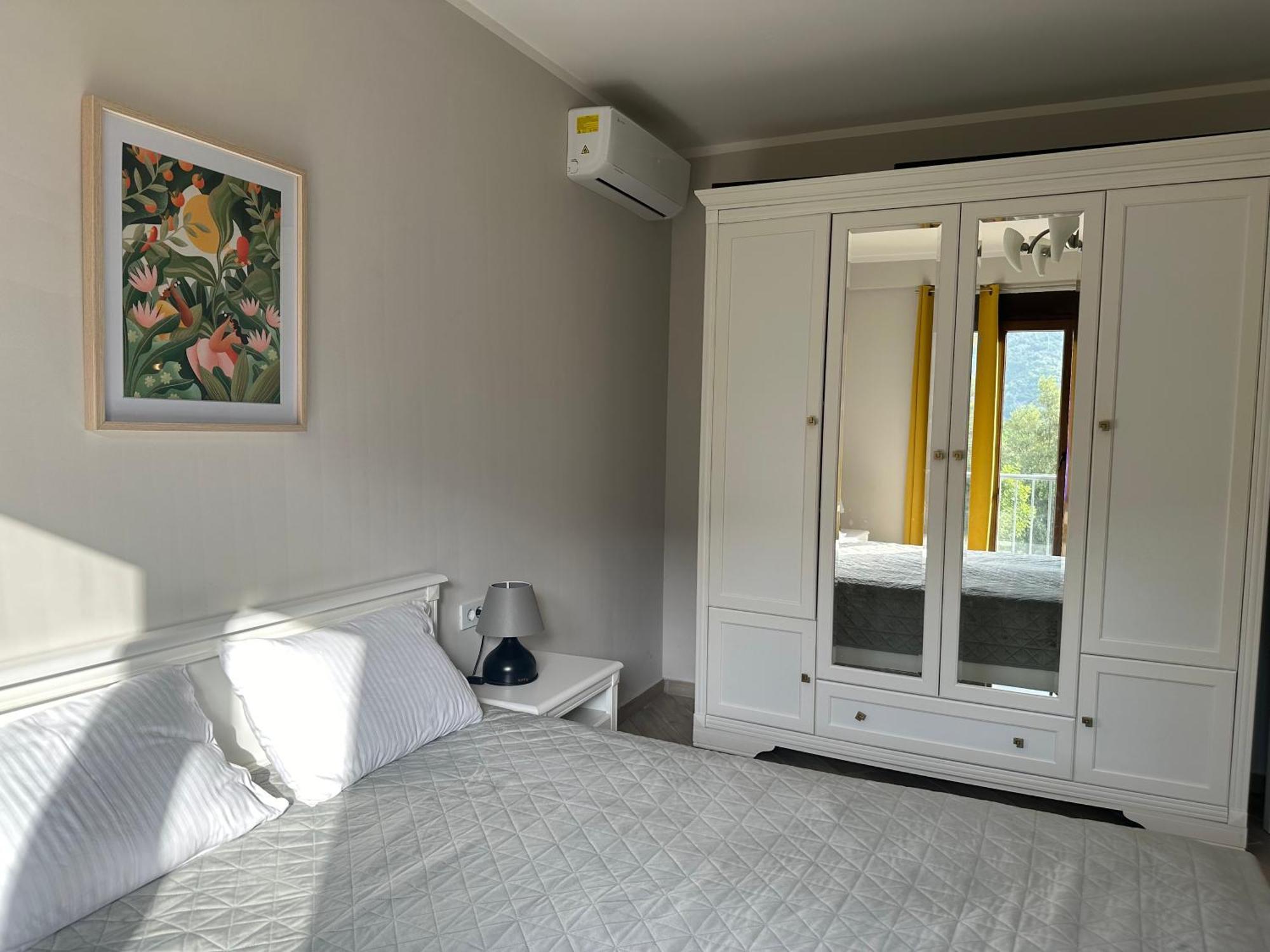 Villa Risan Apartments מראה חיצוני תמונה