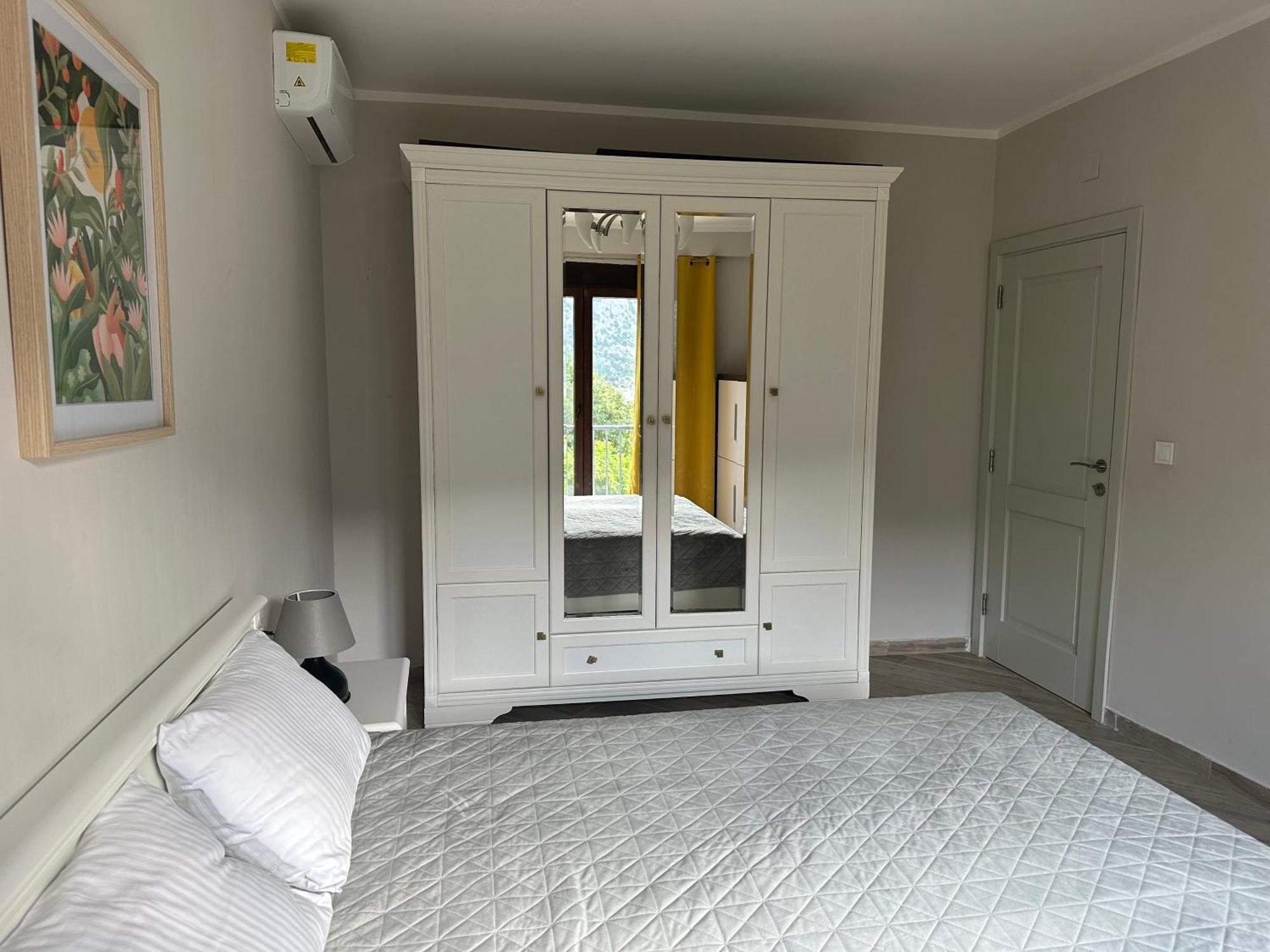 Villa Risan Apartments מראה חיצוני תמונה